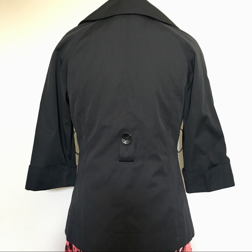 WHITE HOUSE BLACK MARKET Blazer - Picture 2 of 4
